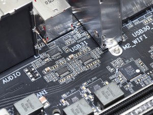x399aorus_41_1024x768