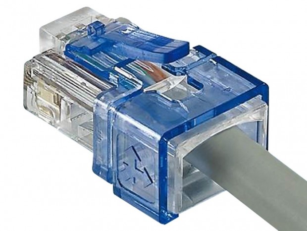 かぶせるだけでLANコネクタのツメを修復できるカバー、アイネックス「CP-02」