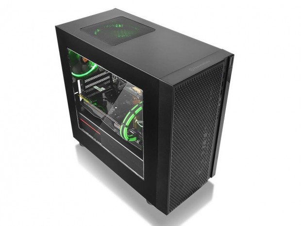 フロントオールメッシュのミニタワーPCケース、Thermaltake「Versa H18