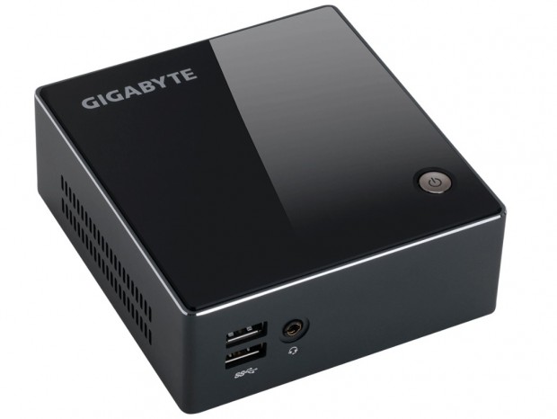 GIGABYTE、Celeron N3010搭載のBRIXベアボーン「GB-BACE-3010」