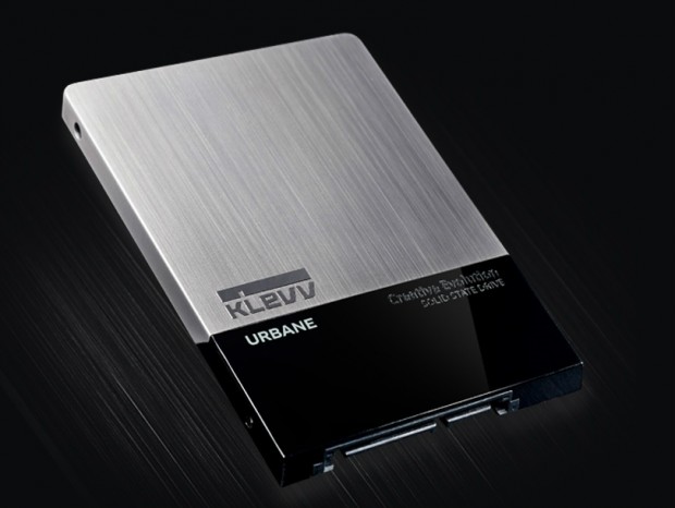 東芝製MLC NAND採用のSATA3.0 SSD、ESSENCORE「URBANE」シリーズ
