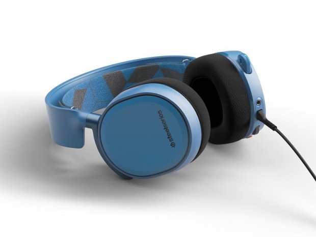 SteelSeries、ベストセラーの人気ゲーミングヘッドセット「Arctis 3」に限定カラーモデル
