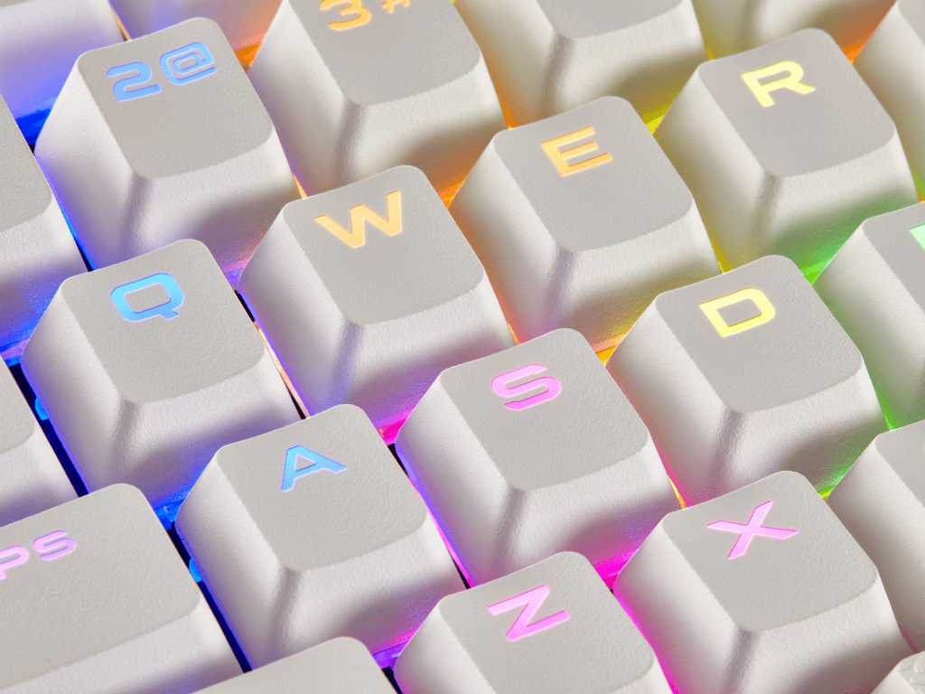 PBT樹脂採用の二色成形キーキャップ、CORSAIR「PBT Double-shot Keycap