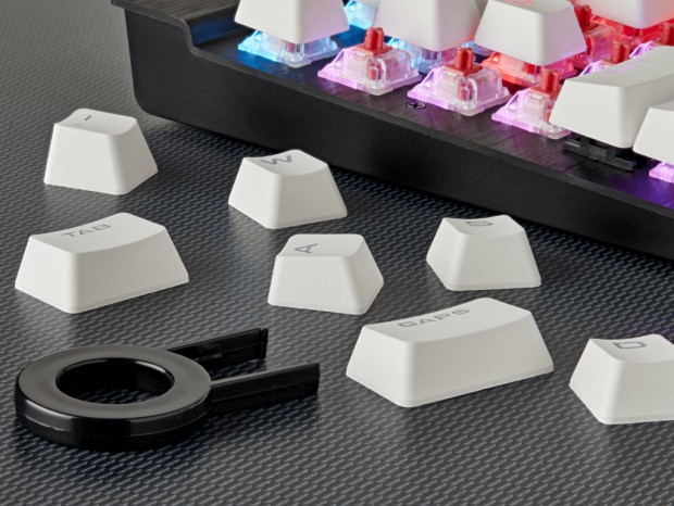 CORSAIR、PBT樹脂採用の二色成形キーキャップ「PBT Double-shot Keycap」