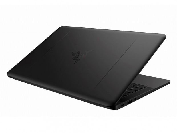 第8世代Intel Core搭載の薄型ゲーミングノートPC「Razer Blade Stealth」19日発売