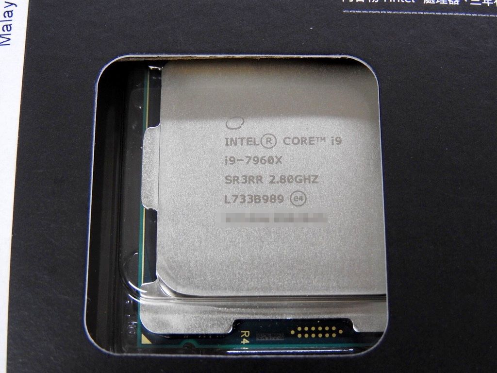【新品】Core i9-7960X X-series (16コア/32スレッド） 新品】Core i9-7960X X-series (16コア/32スレッド）