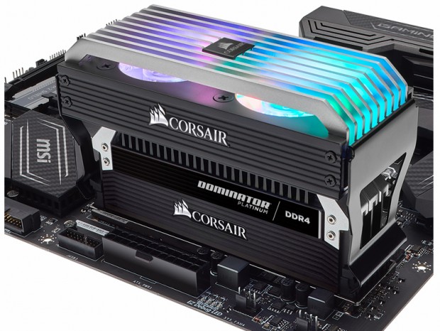 CORSAIR、RGBに光るメモリクーラー「Dominator Platinum Airflow RGB Fan」