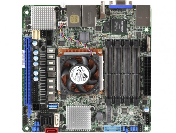 クアッドギガビットLAN標準のMini-ITXマザー、ASRock Rack「E3C236D4I-44E85」