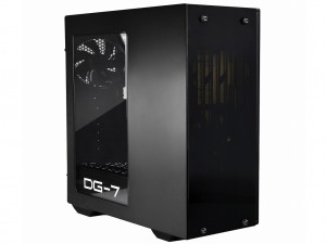 3面強化ガラスパネルのミドルタワー、EVGA「DG-7」シリーズ