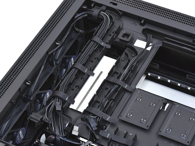 h700i_22_1024x768b