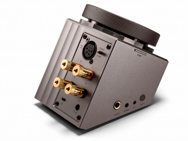 PCM 32bit/384kHz、DSD256対応のハイレゾオーディオアンプ「Astell&Kern ACRO L1000」