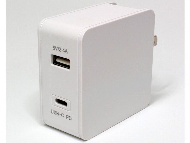 最大出力42W。USB PD対応の2ポート急速充電器が上海問屋から