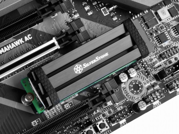 M.2 SSDの温度を約20℃下げるアルミニウム製ヒートシンク、SilverStone「TP02-M2」