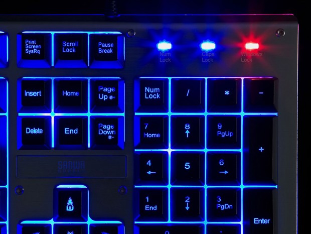 メンブレンらしからぬキータッチ。バックライト機能搭載キーボードがサンワサプライから