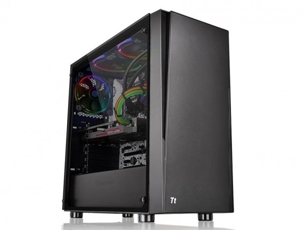 Thermaltake、強化ガラスパネル採用のエントリーミドルタワー「Versa J21 TG」
