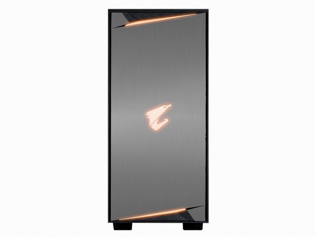 マザー・グラフィックスの発光と同期する、GIGABYTEのミドルタワー「AC300W Lite」