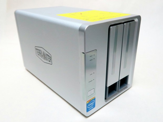 TerraMasterのコスパ優秀なエントリーNASキット「F2-220」を使ってみる