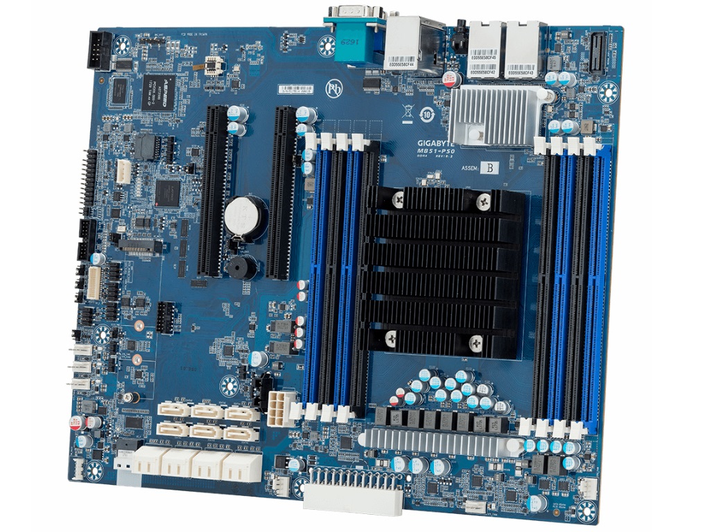 16コアSoC、Xeon D-2183IT搭載ATXマザーボード、GIGABYTE「MB51-PS0
