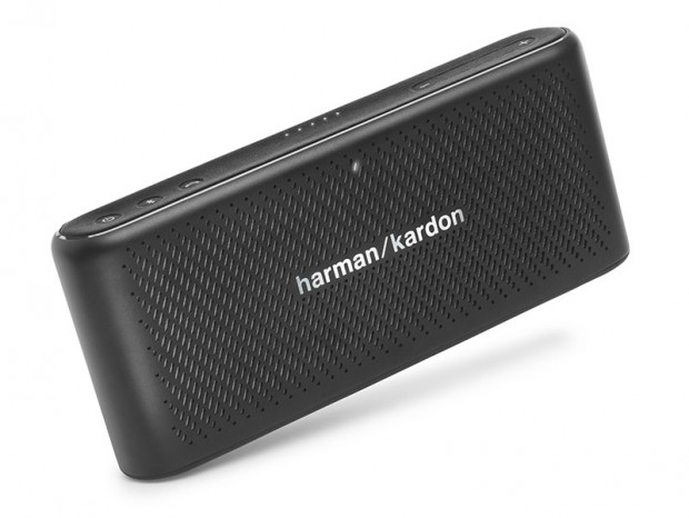 ハーマン、モバイルバッテリーにもなるポータブルBluetoothスピーカー「TRAVELER」