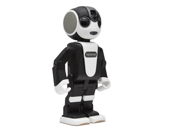 ダンスもできる、シャープのモバイル型ロボット「RoBoHoN」に自由な開発者向けモデル