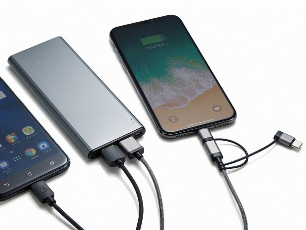 3種のデバイスを充電できる、スマホサイズの極薄バッテリーがサンワダイレクトから