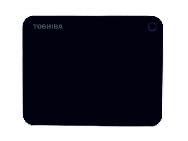 「3D BiCS」 採用のUSB3.1 Gen.2ポータブルSSD、東芝「XS700」シリーズ