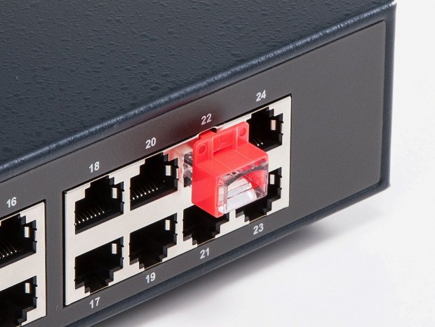 LANポートを物理的に塞ぐプラグロックセキュリティ、サンワサプライ 