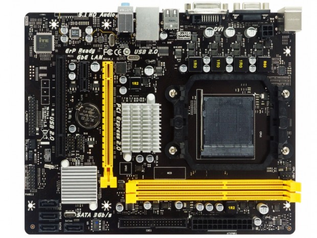 旧OSも使えるSocket AM3+対応MicroATXマザー、BIOSTAR「A960D+V3」