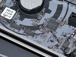 x470t_17_1024x768