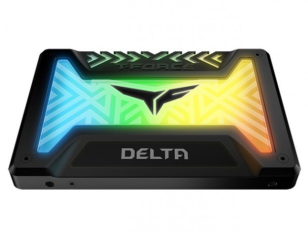 アドレッサブルRGB LED搭載の2.5インチSSD、Team「T-FORCE DELTA RGB SSD」
