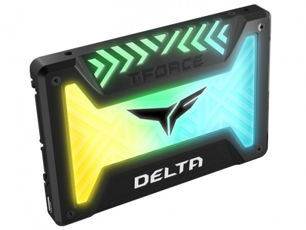 Aura Sync等に対応するRGB SSD、Team「DELTA RGB SSD」国内販売開始