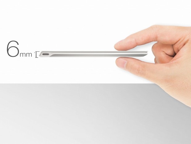 iPhoneを置くだけで充電できるQi対応充電器、ADATA「CW0050」