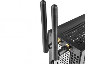 DeskMini310_1024x768c