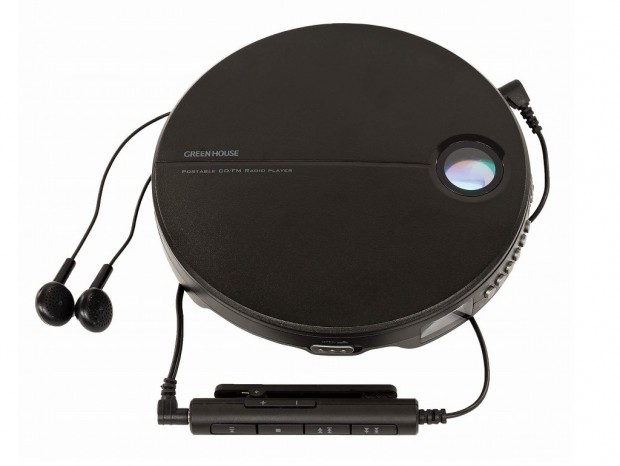 この時代にあえてCD。グリーンハウスからFMラジオ付きポータブルプレイヤー発売