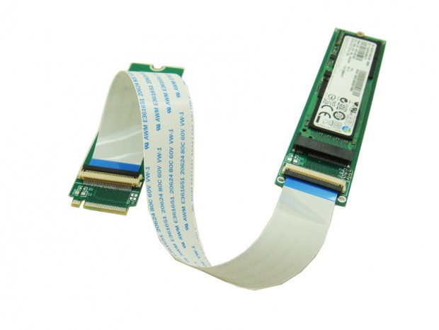 SSDのテストに便利なフラットケーブル付きM.2変換カード、Sintech「ST-M2M2PCE-C」