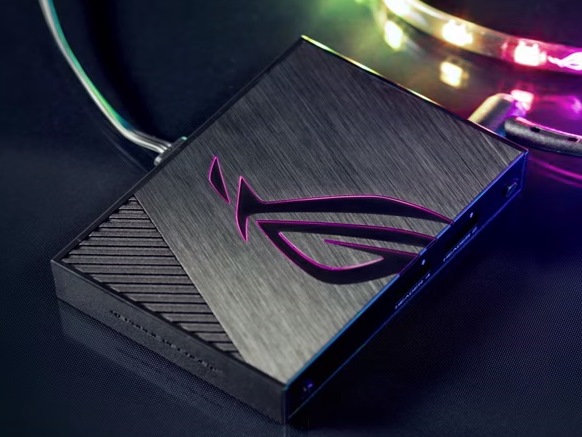 ASUS、「Aura Sync/Halo」対応のRGB LEDコントロールボックス「ROG Aura Terminal」