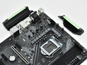 h370p_32_1024x768