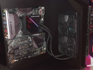20180605asuswater_1024x768d