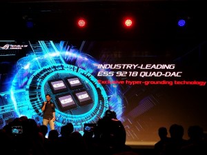 ROG_DELTA_1024x768f