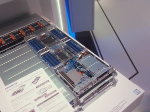 2018Comp_0612_giga_03_1024x768_13