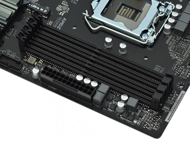 性能に妥協なし。コストパフォーマンスで圧倒するASRock「H370 Pro4