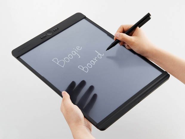 「Boogie Board」シリーズ最大。13.8インチ半透明液晶を採用する「BB-11」8月発売