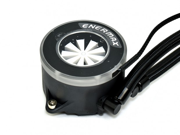 独自ギミックで差別化した”魅せる”オールインワン水冷、ENERMAX