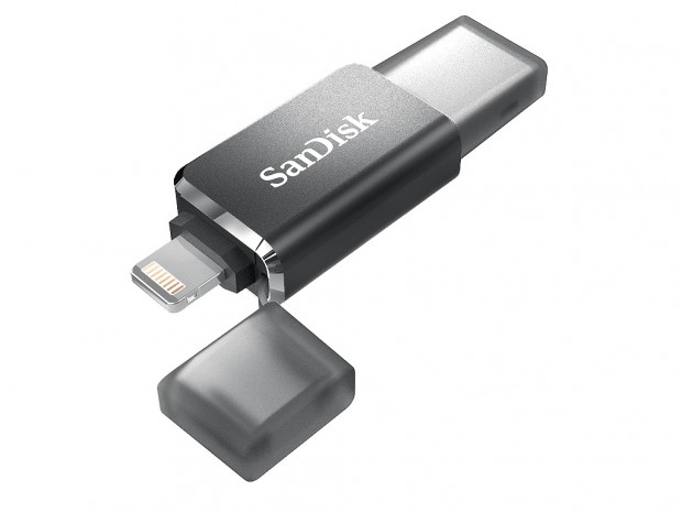 サンディスク、Lightning/USB3.0対応のフラッシュドライブ「iXpand Compact」出荷開始