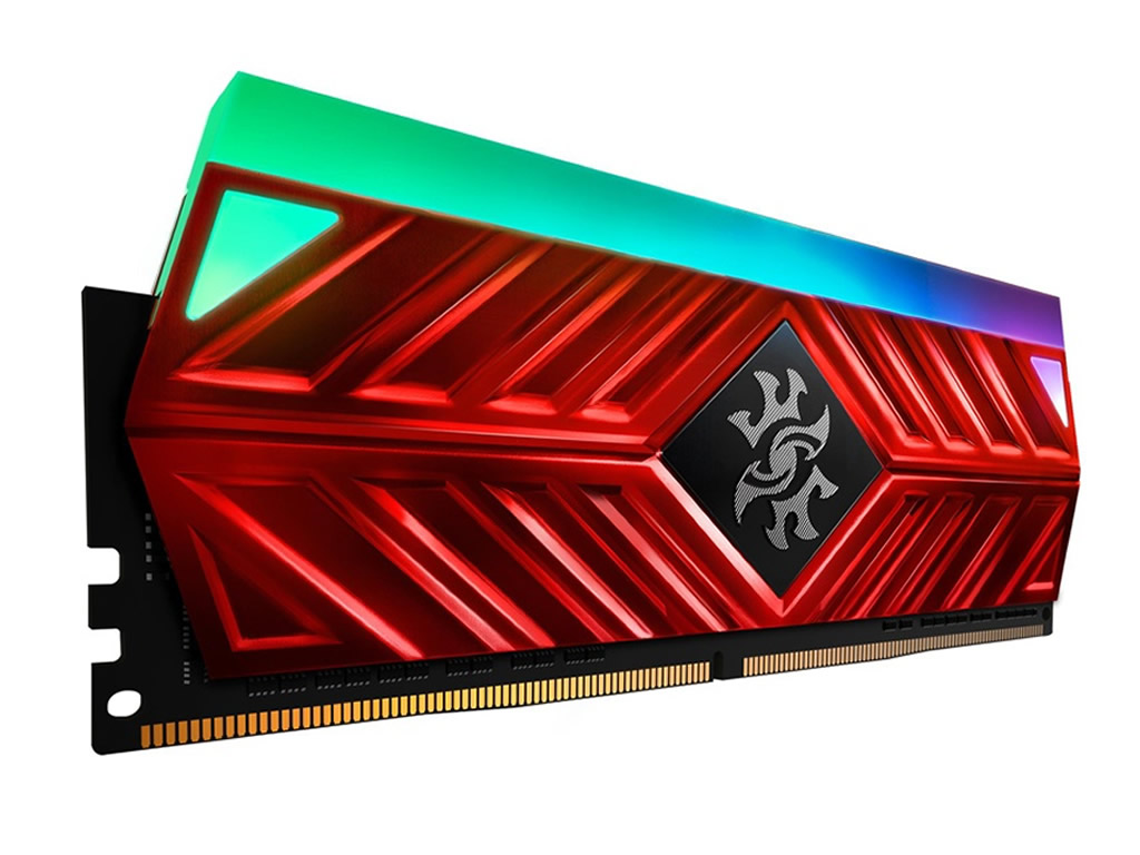 メタルヒートシンクトップが発光するDDR4メモリ、ADATA「XPG SPECTRIX