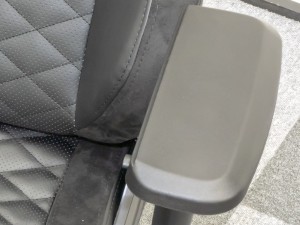 noblechairs_20_1024x768