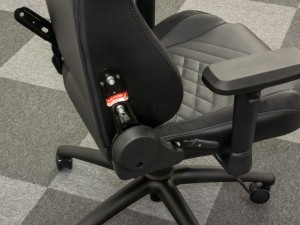 noblechairs_46_1024x768