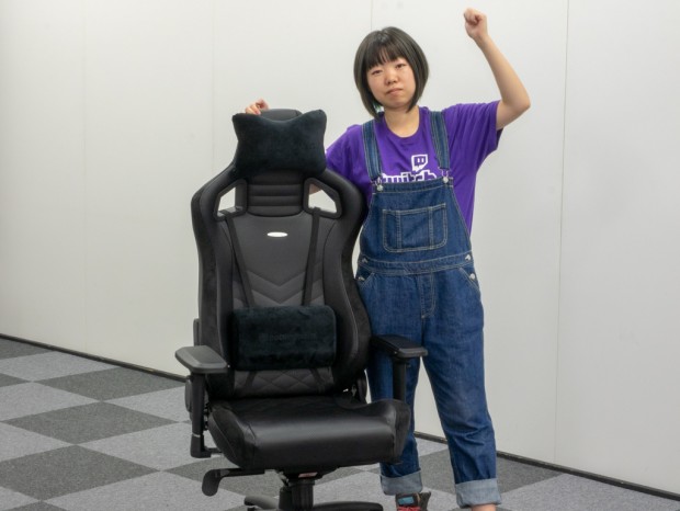 noblechairs_49_1024x768