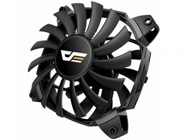 正・逆回転2種類のブレードを搭載する高静圧ファン、darkFlash「DARKSTORM」