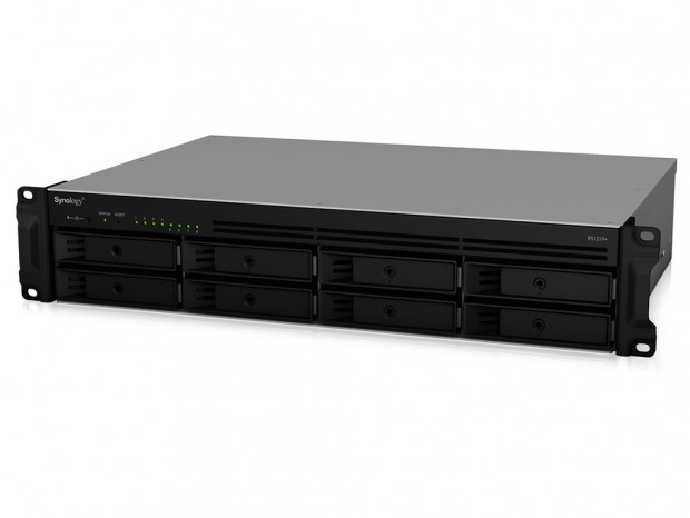 Synology,2.5/3.5インチSATAドライブ8台対応の2Uラックマウント型ストレージキット